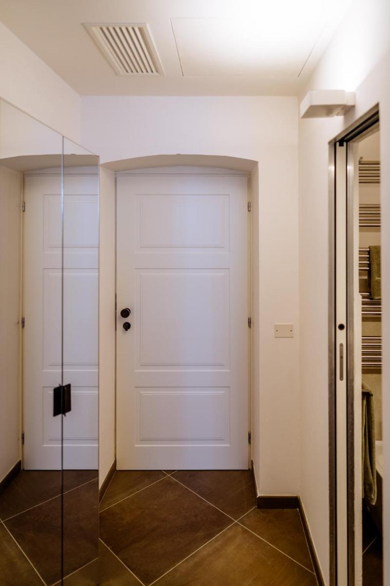 Faro di Punta Fenaio - Caletta Privata