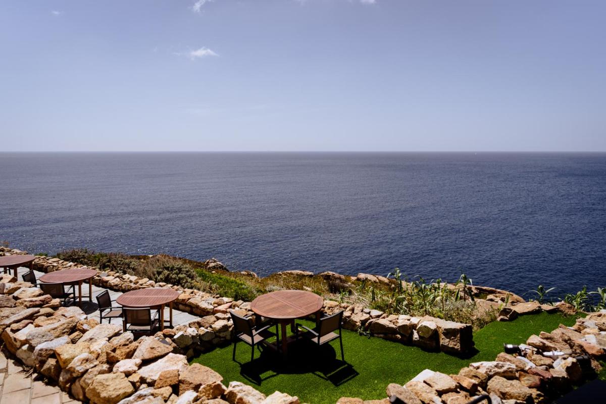 Faro di Punta Fenaio - Caletta Privata