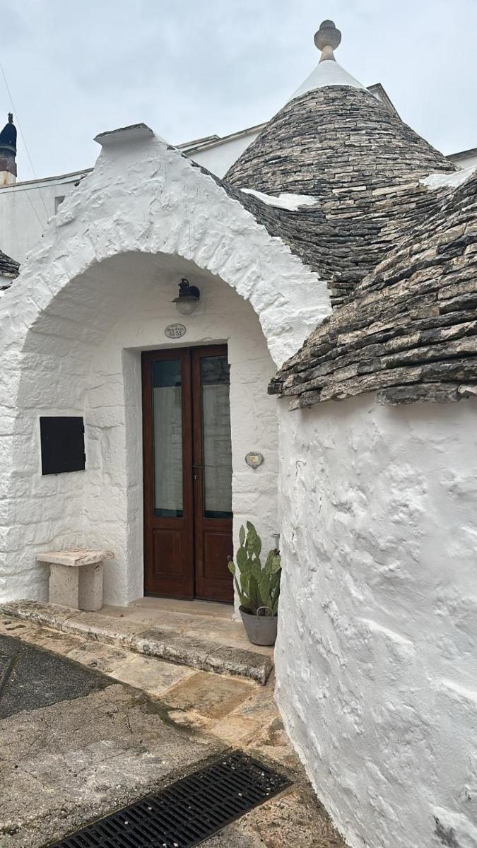 La Corte Dell'Astore - Trulli Diffusi nel centro storico di Alberobello
