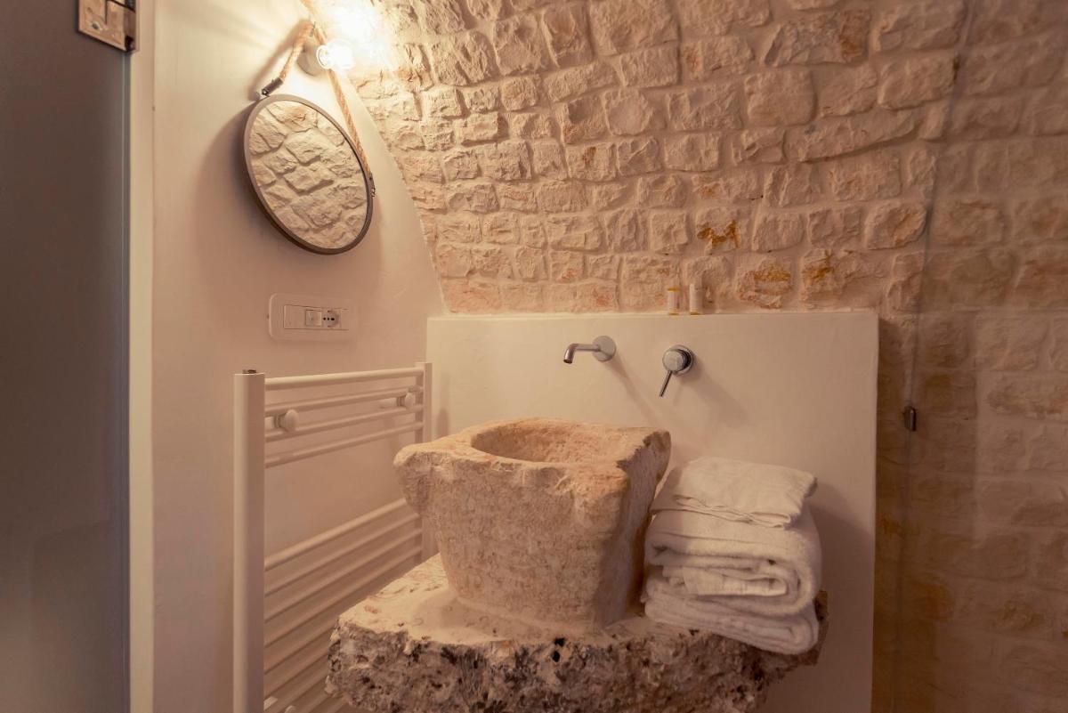 Trulli diffusi de La Corte dell'Astore I Trulli Antichi Mestieri