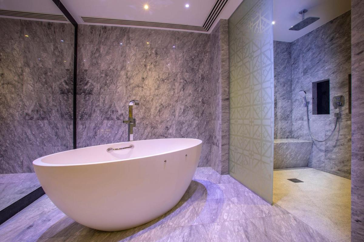 Parklane, a Luxury Collection Resort & Spa, Limassol
