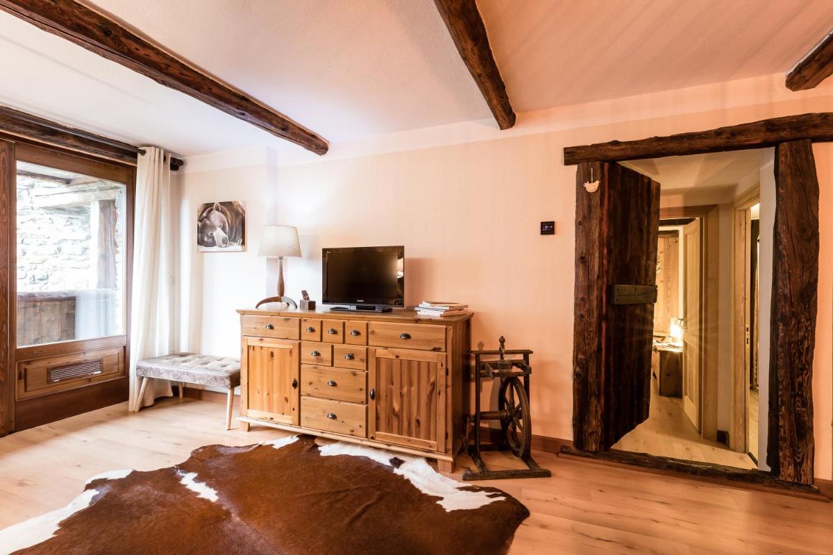 Revivre Village Adults only