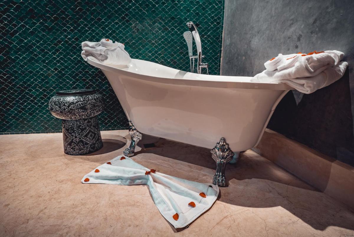 Ambre Epices Medina Riad