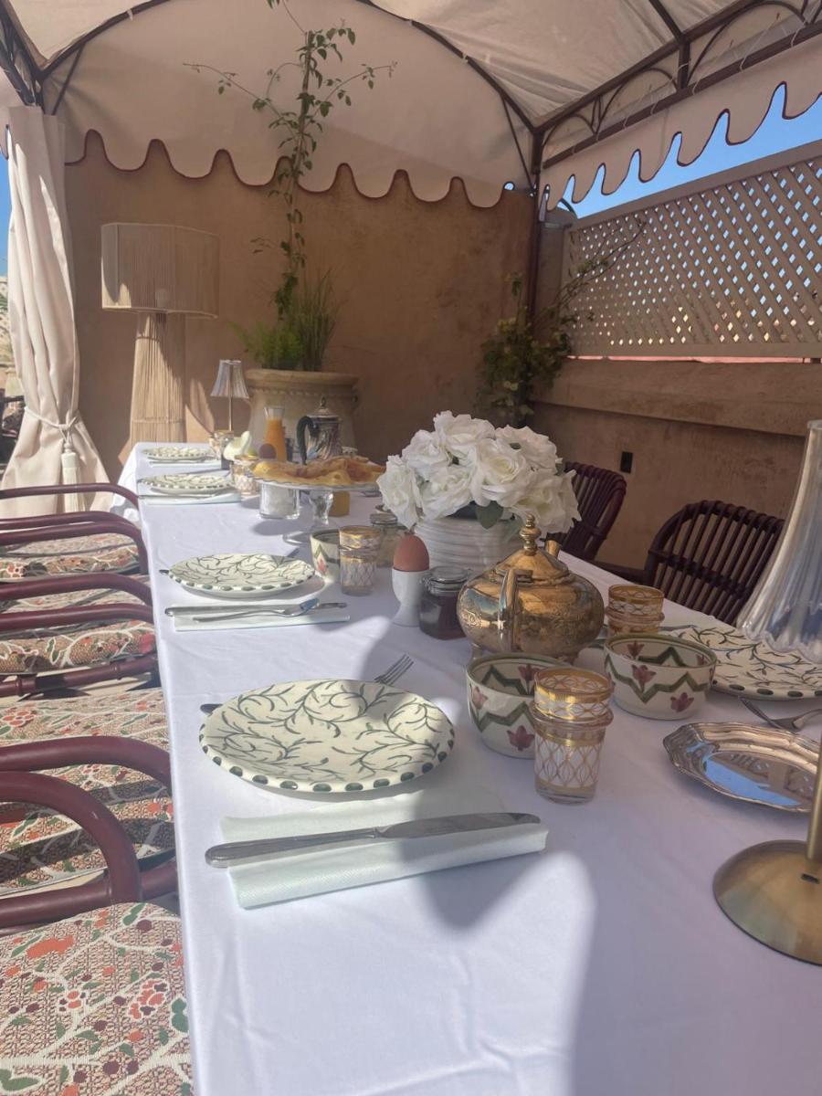 Riad Anaqa