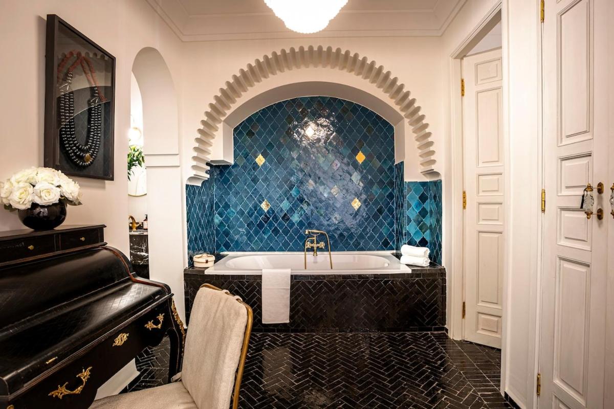 Riad Anaqa