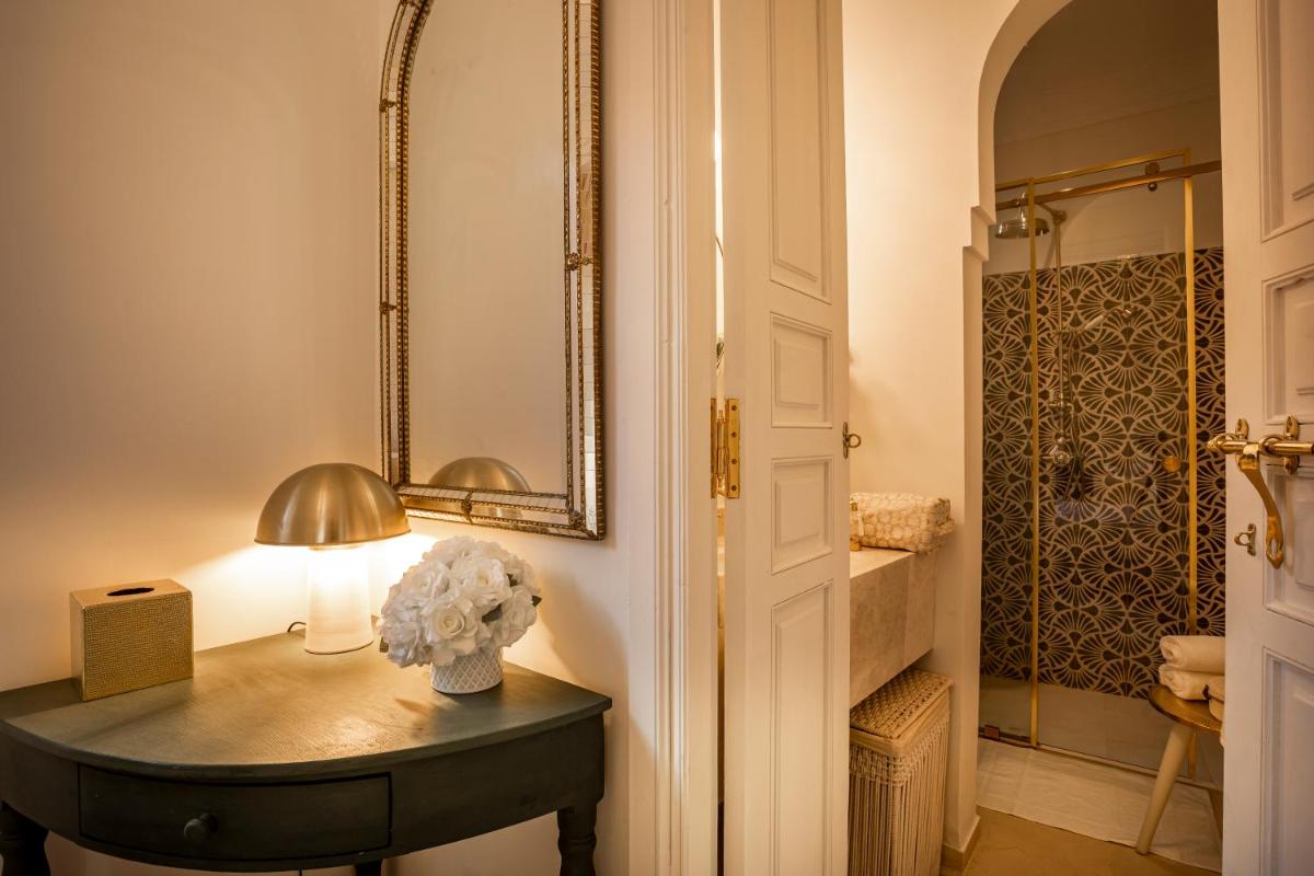 Riad Anaqa