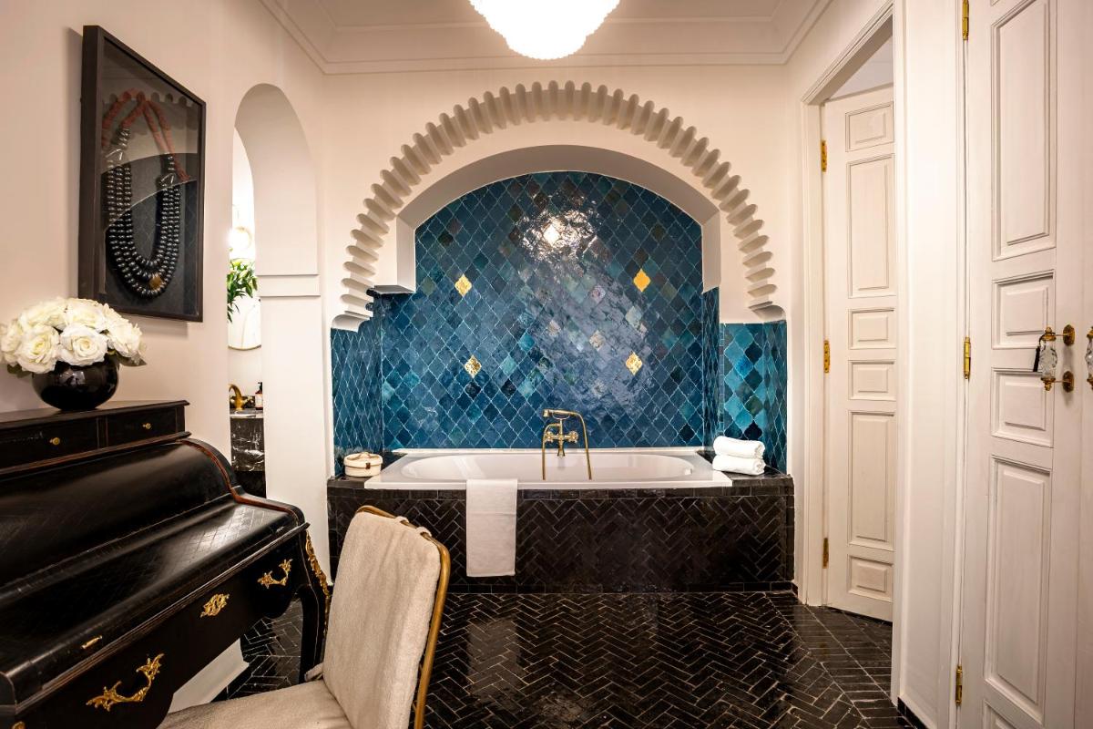 Riad Anaqa