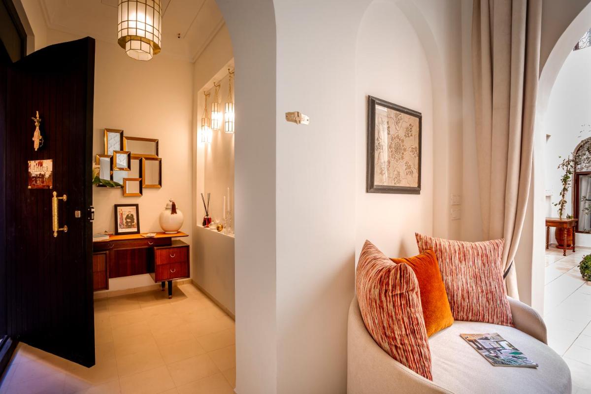Riad Anaqa