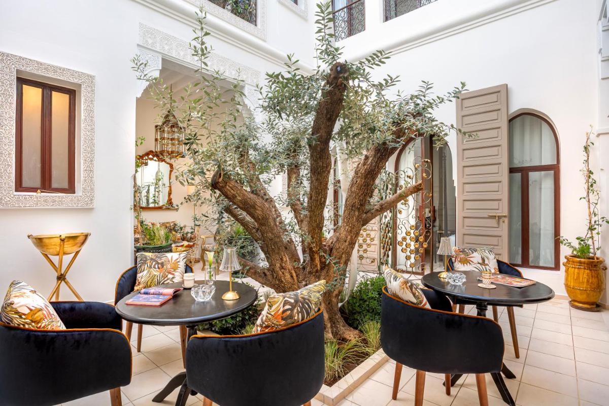 Riad Anaqa