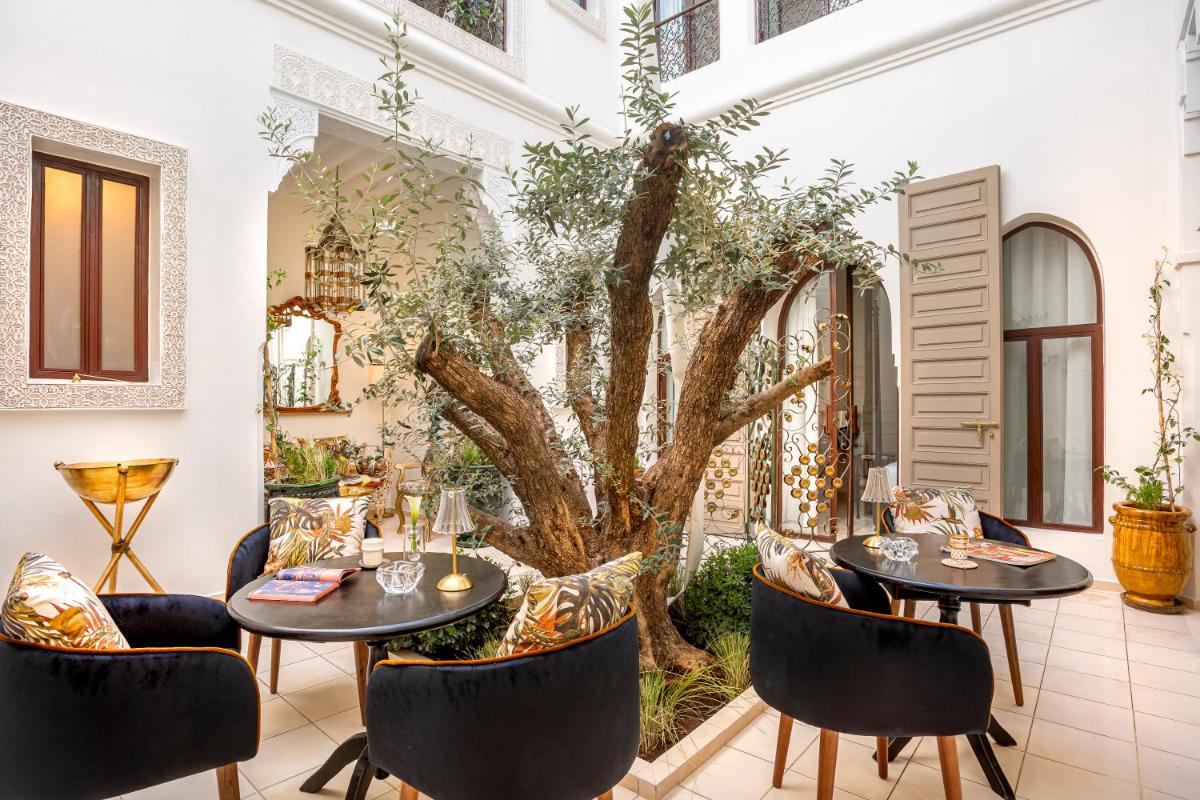 Riad Anaqa