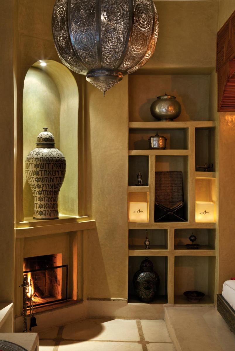 Riad Anayela