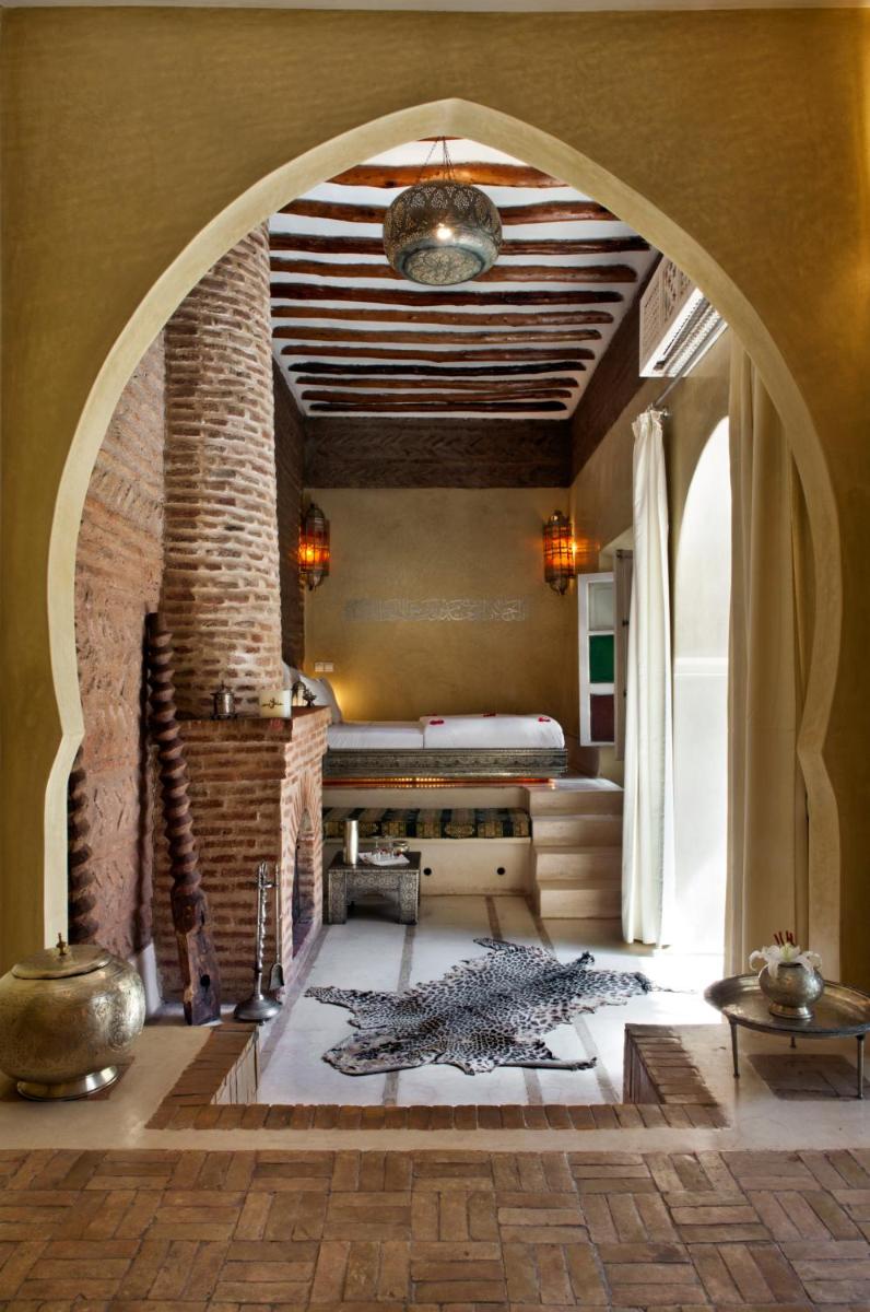 Riad Anayela