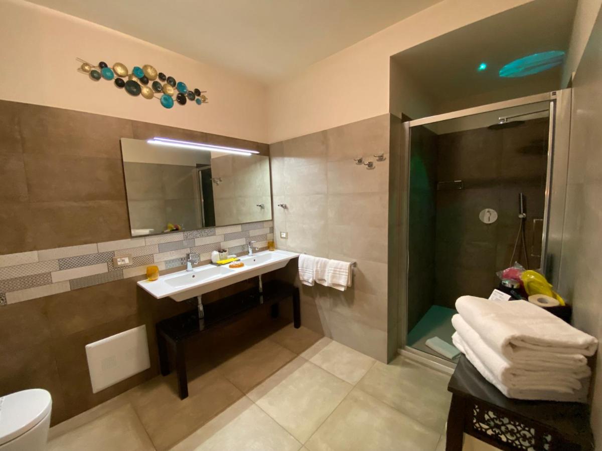 RIAD Comfort Rooms