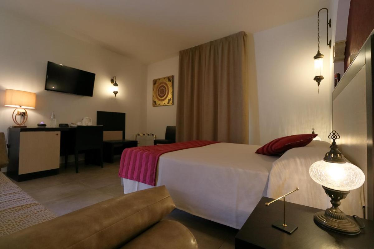 RIAD Comfort Rooms