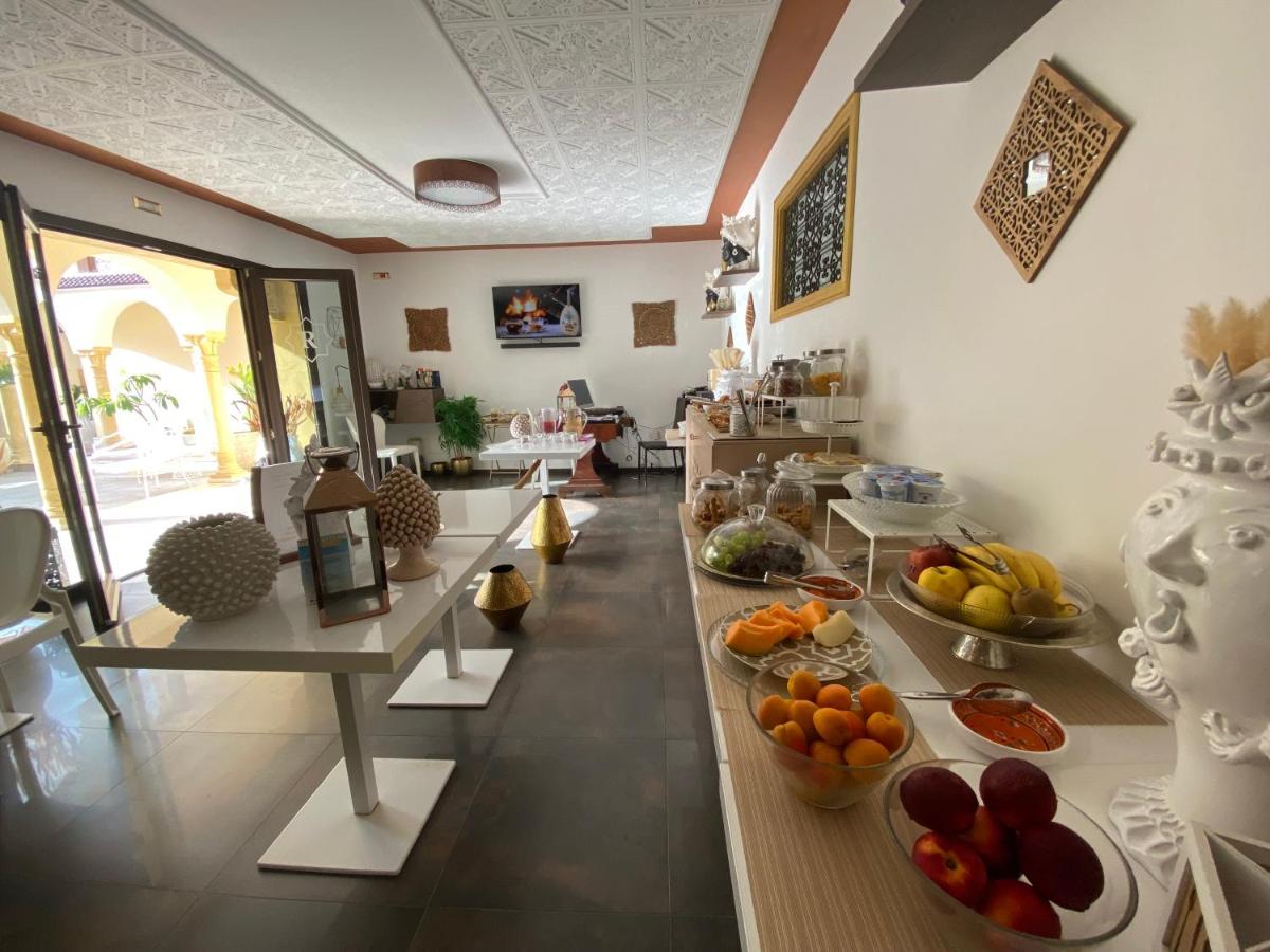 RIAD Comfort Rooms