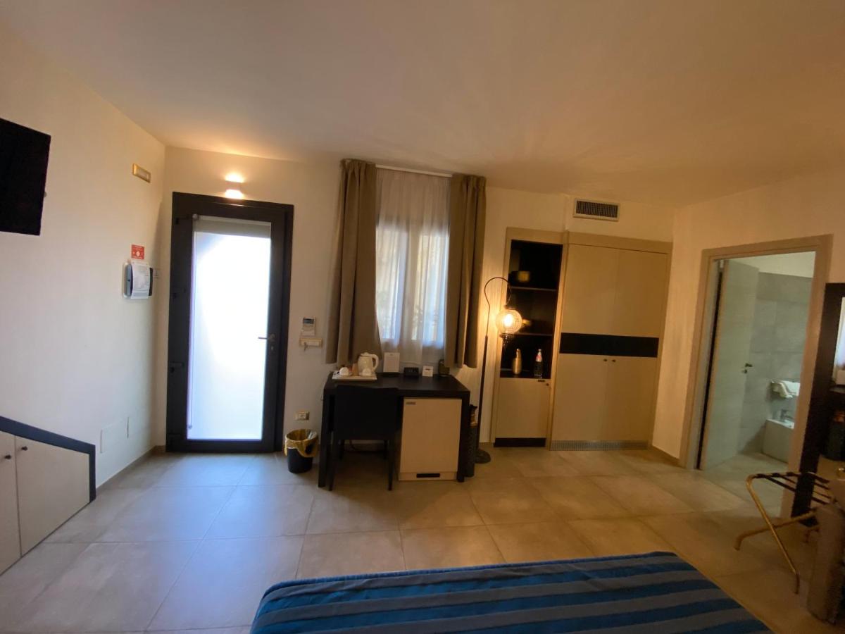 RIAD Comfort Rooms
