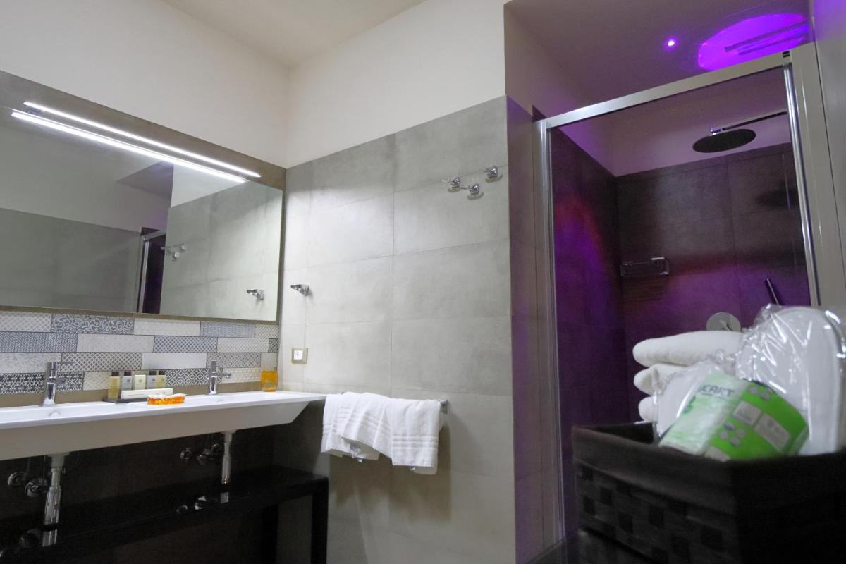 RIAD Comfort Rooms