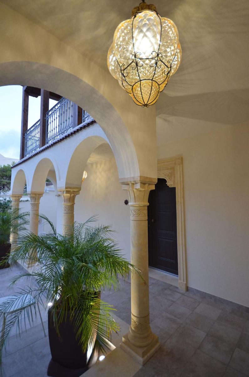 RIAD Comfort Rooms