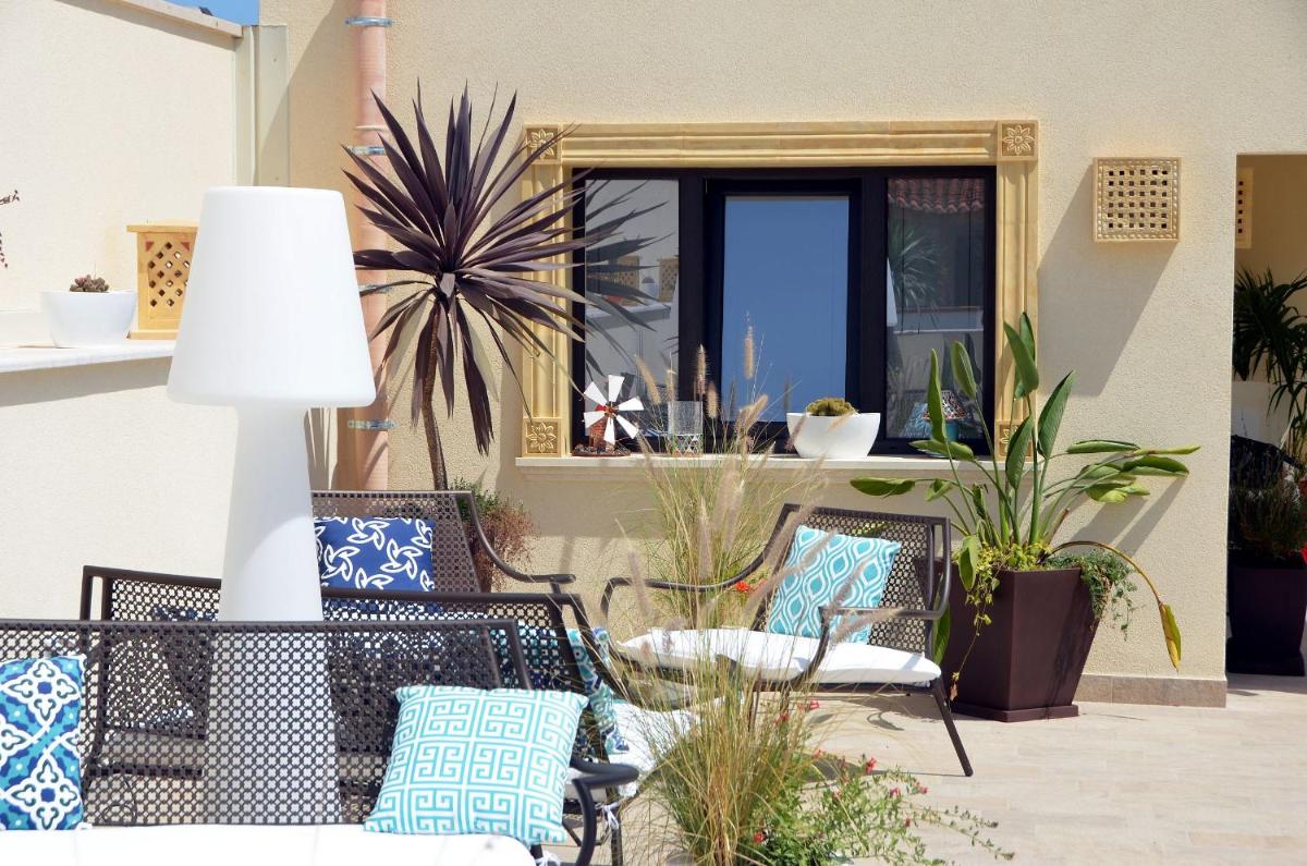 RIAD Comfort Rooms