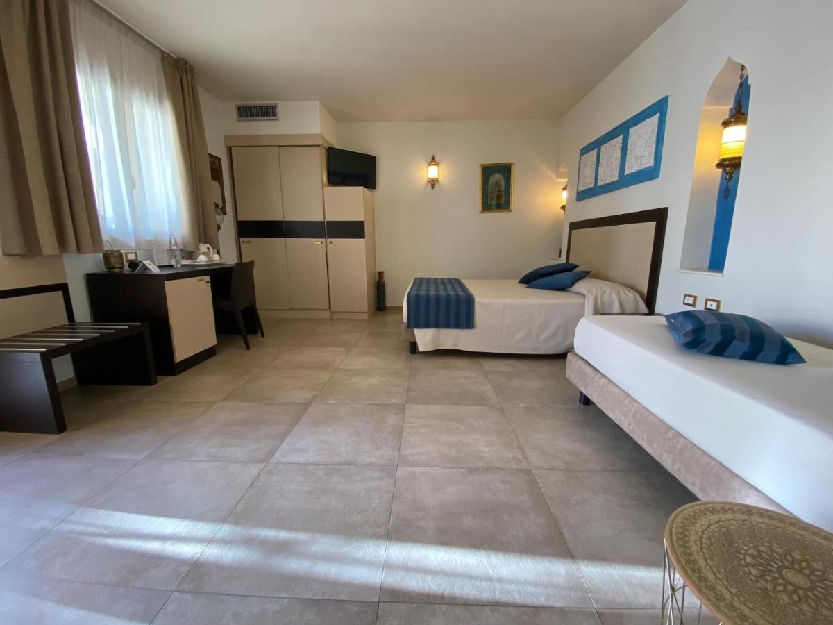 RIAD Comfort Rooms
