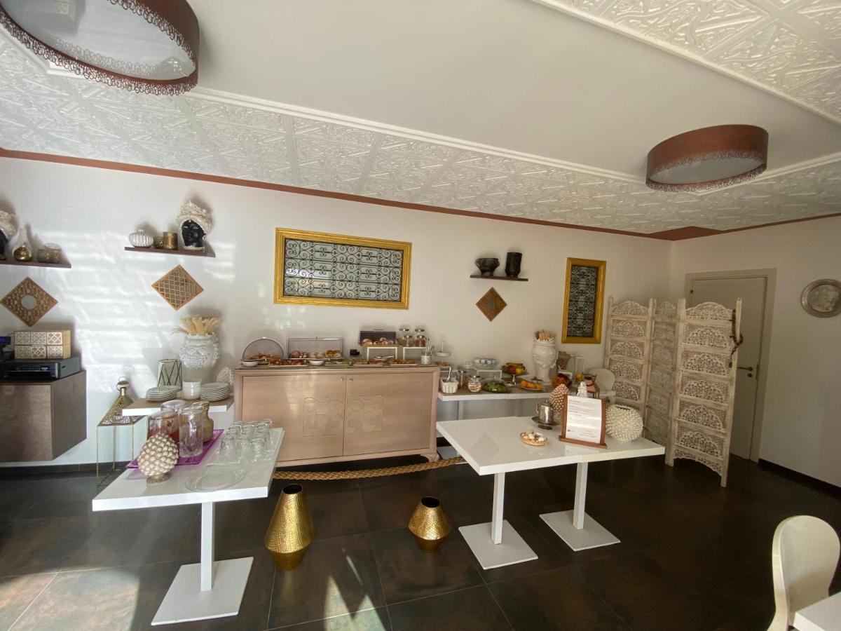 RIAD Comfort Rooms