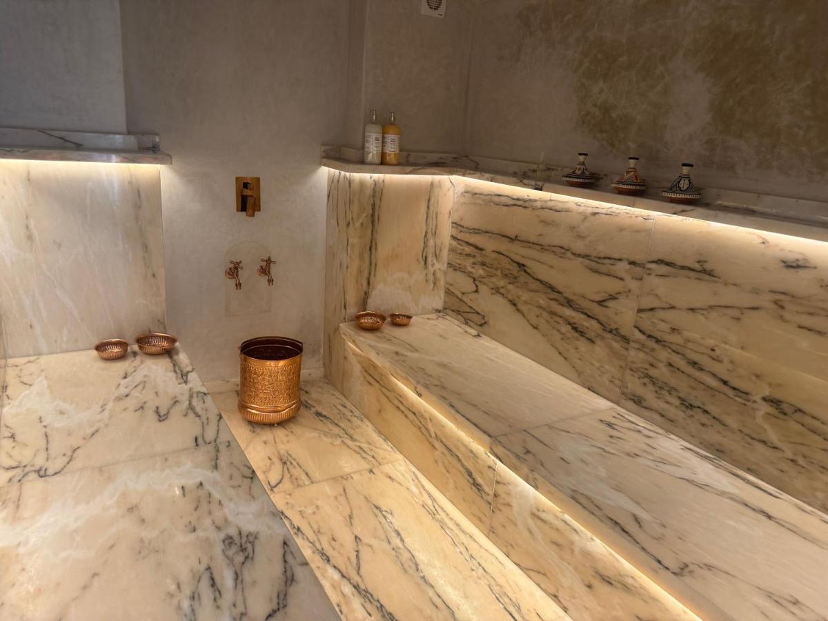 Riad Dar More & SPA