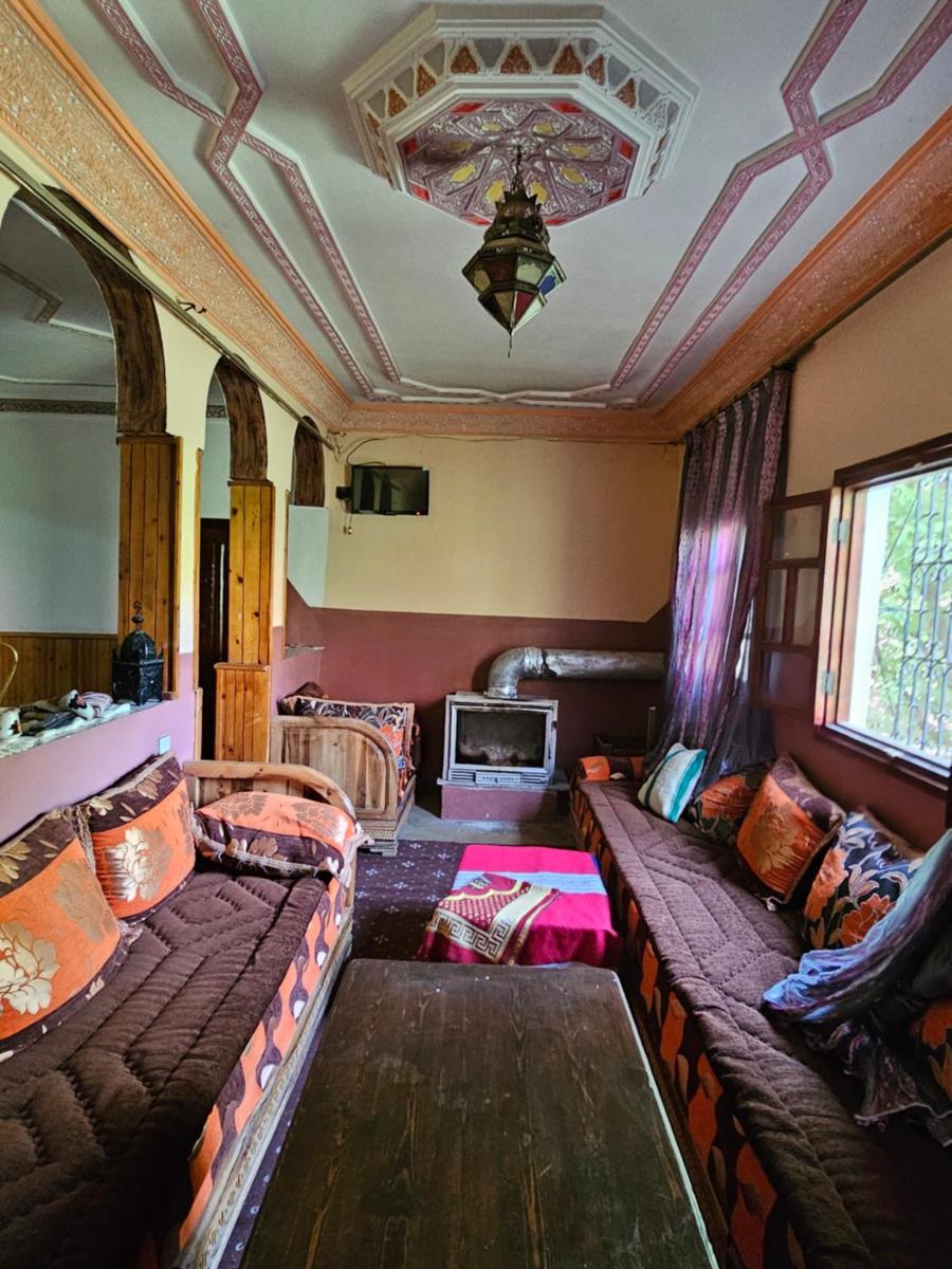 Riad Oussagou