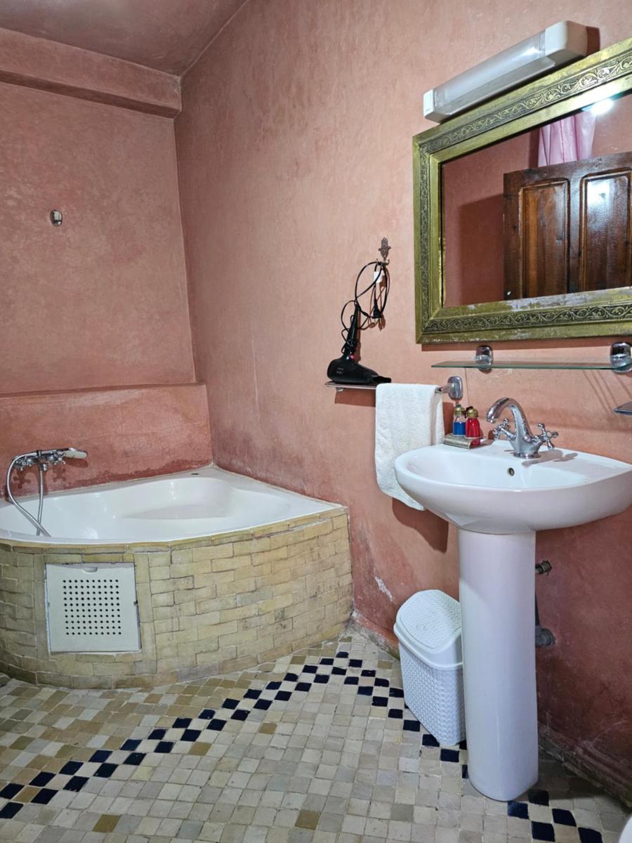 Riad Oussagou