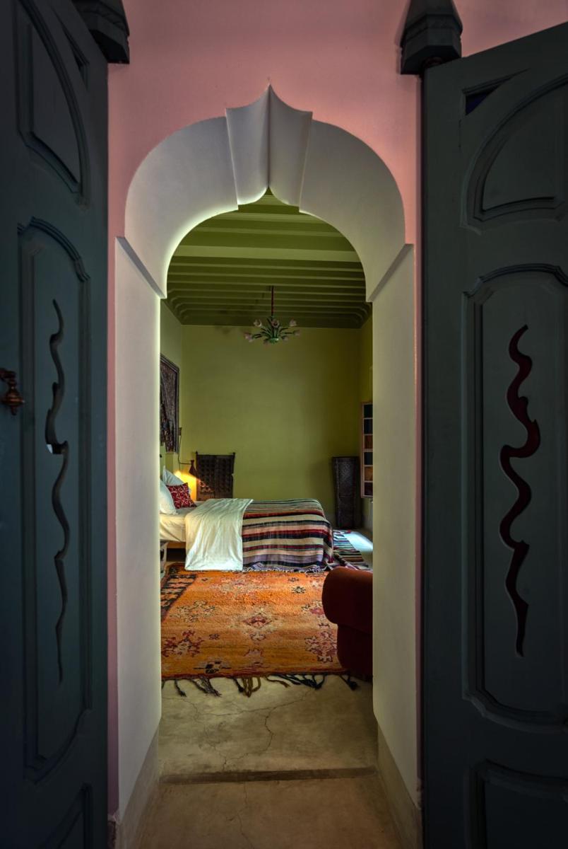 Riad Kbour & Chou