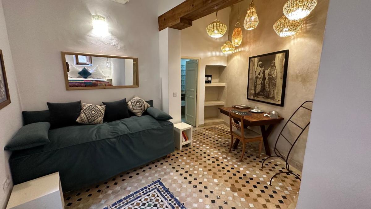 Riad Laaroussa