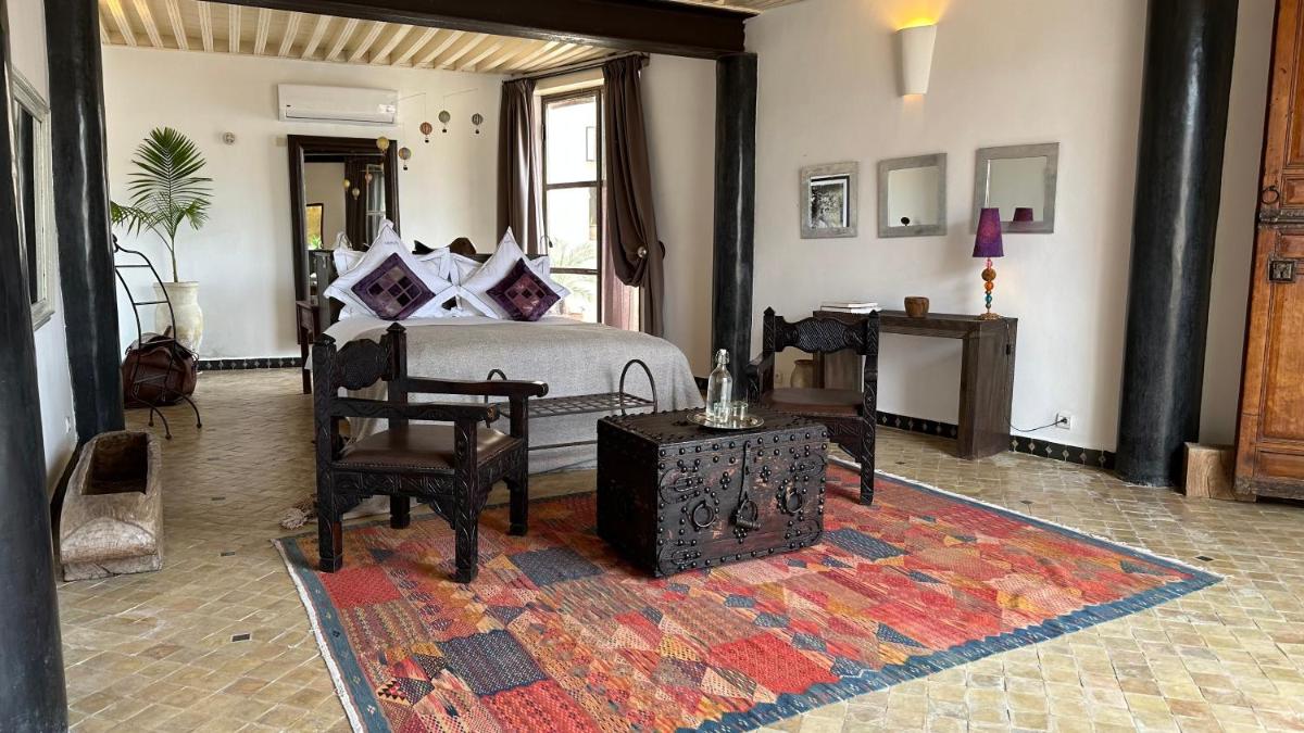 Riad Laaroussa