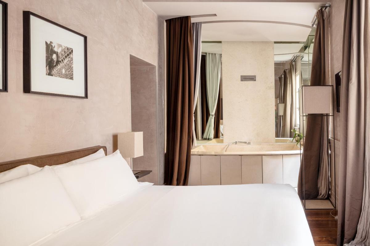 Ricasoli Firenze Luxury Apartments UNA Esperienze