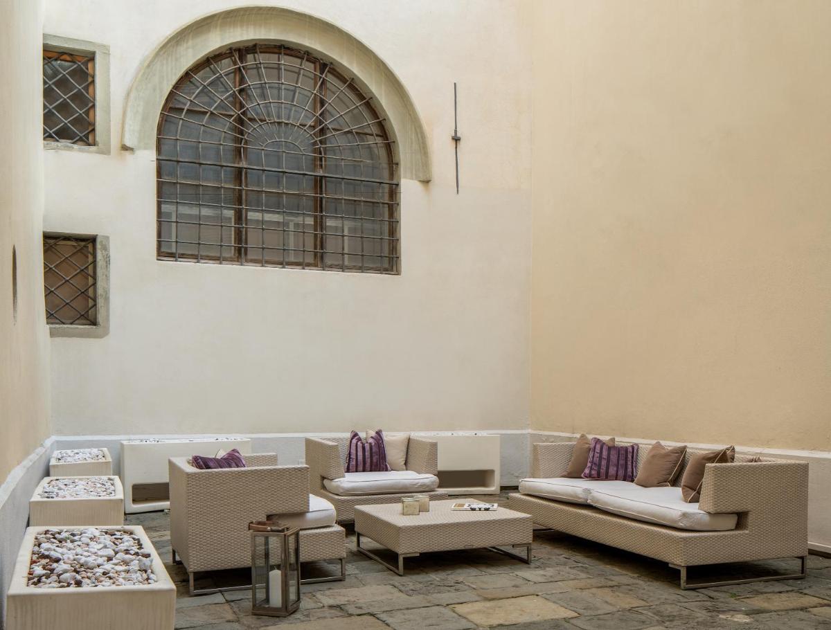 Ricasoli Firenze Luxury Apartments UNA Esperienze