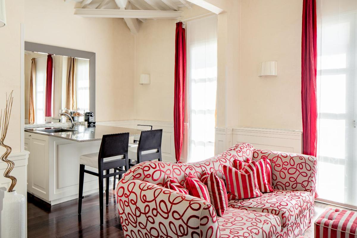 Ricasoli Firenze Luxury Apartments UNA Esperienze