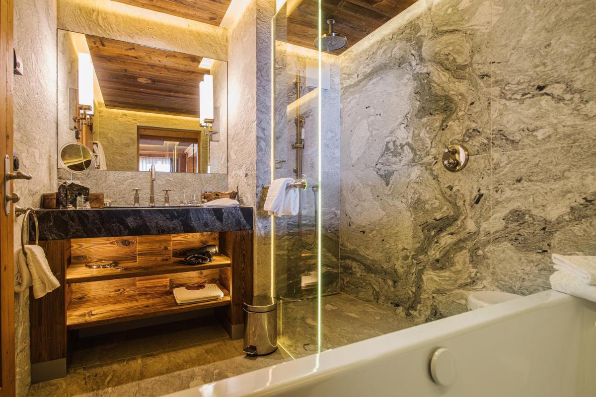 Riffelalp Resort 2222m Ski-in & Ski-out