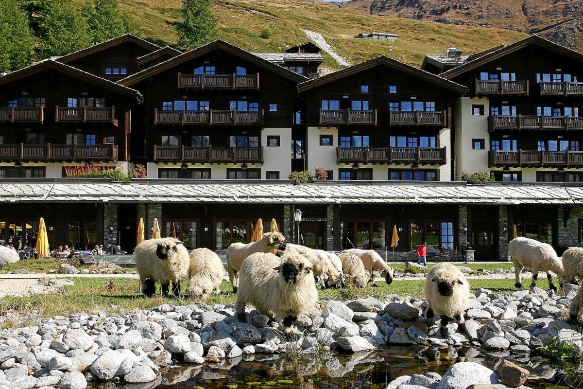 Riffelalp Resort 2222m