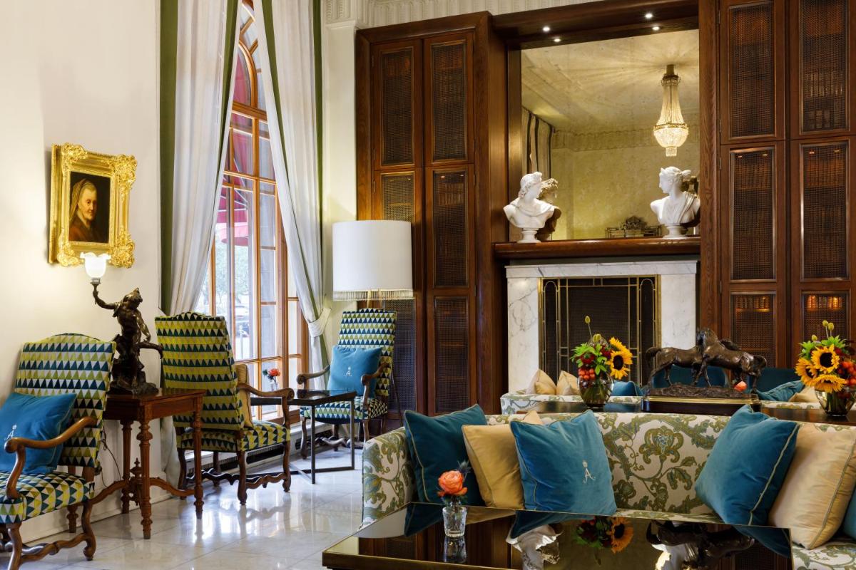 Rocco Forte Astoria Hotel