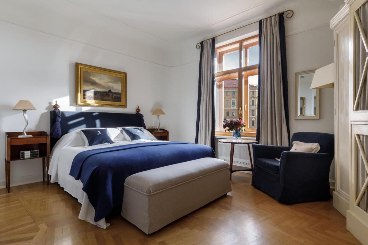 Rocco Forte Astoria Hotel