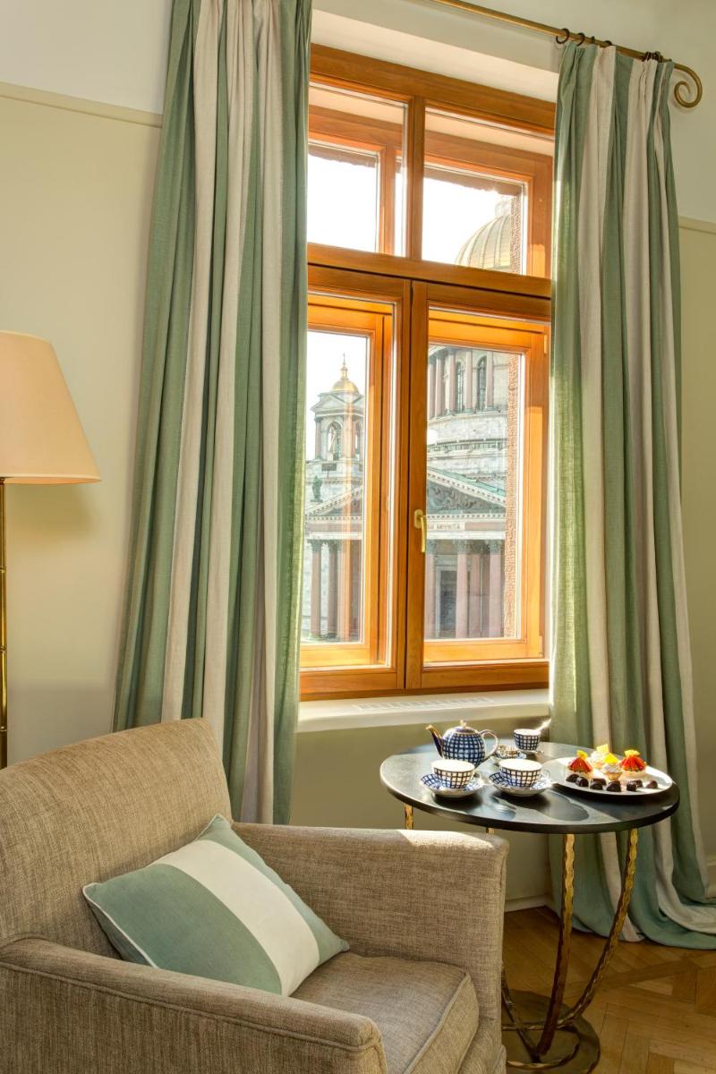 Rocco Forte Astoria Hotel