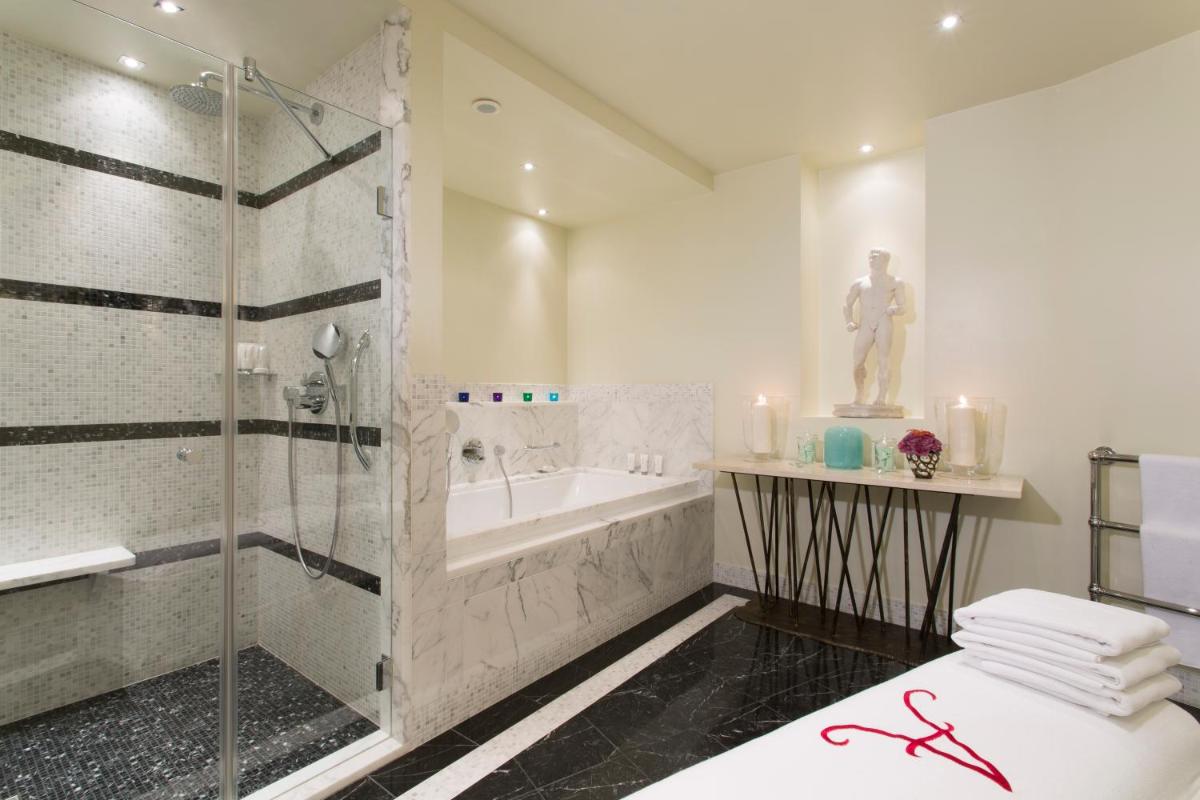 Rocco Forte Astoria Hotel