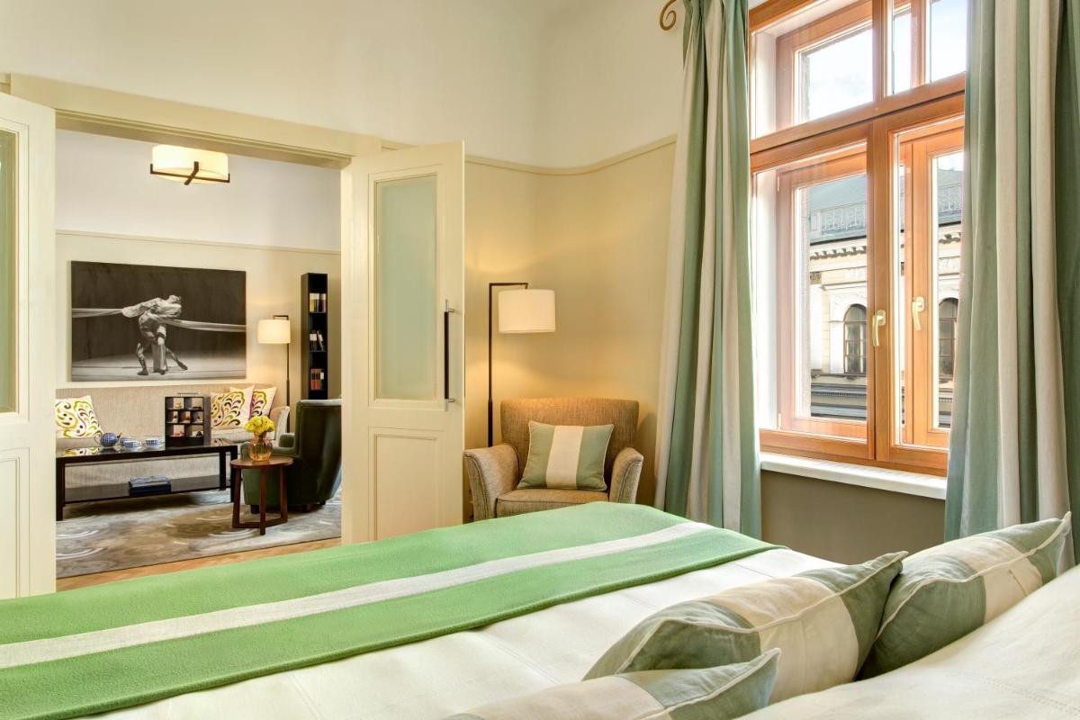 Rocco Forte Astoria Hotel