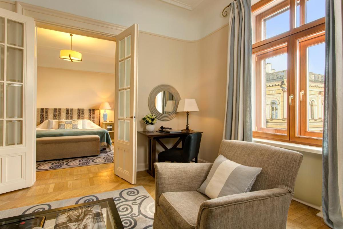 Rocco Forte Astoria Hotel