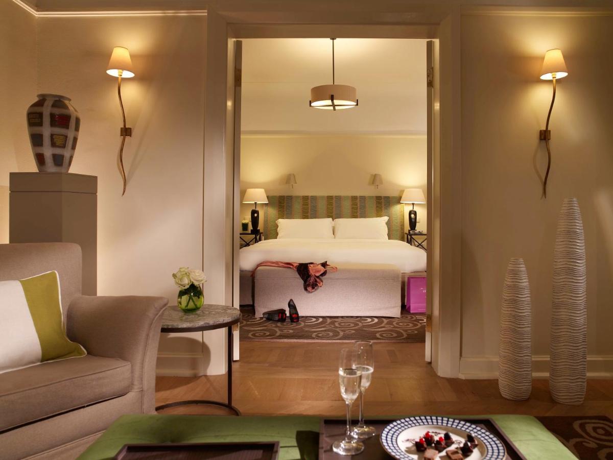 Rocco Forte Astoria Hotel