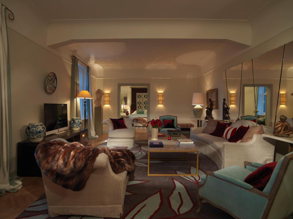 Rocco Forte Astoria Hotel