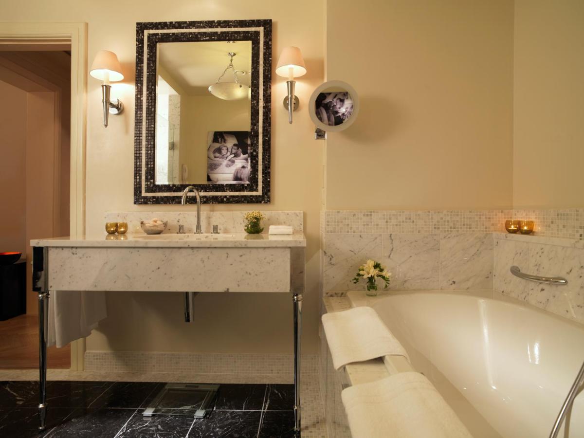 Rocco Forte Astoria Hotel