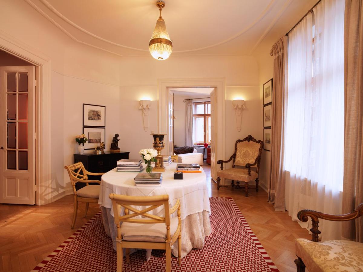 Rocco Forte Astoria Hotel