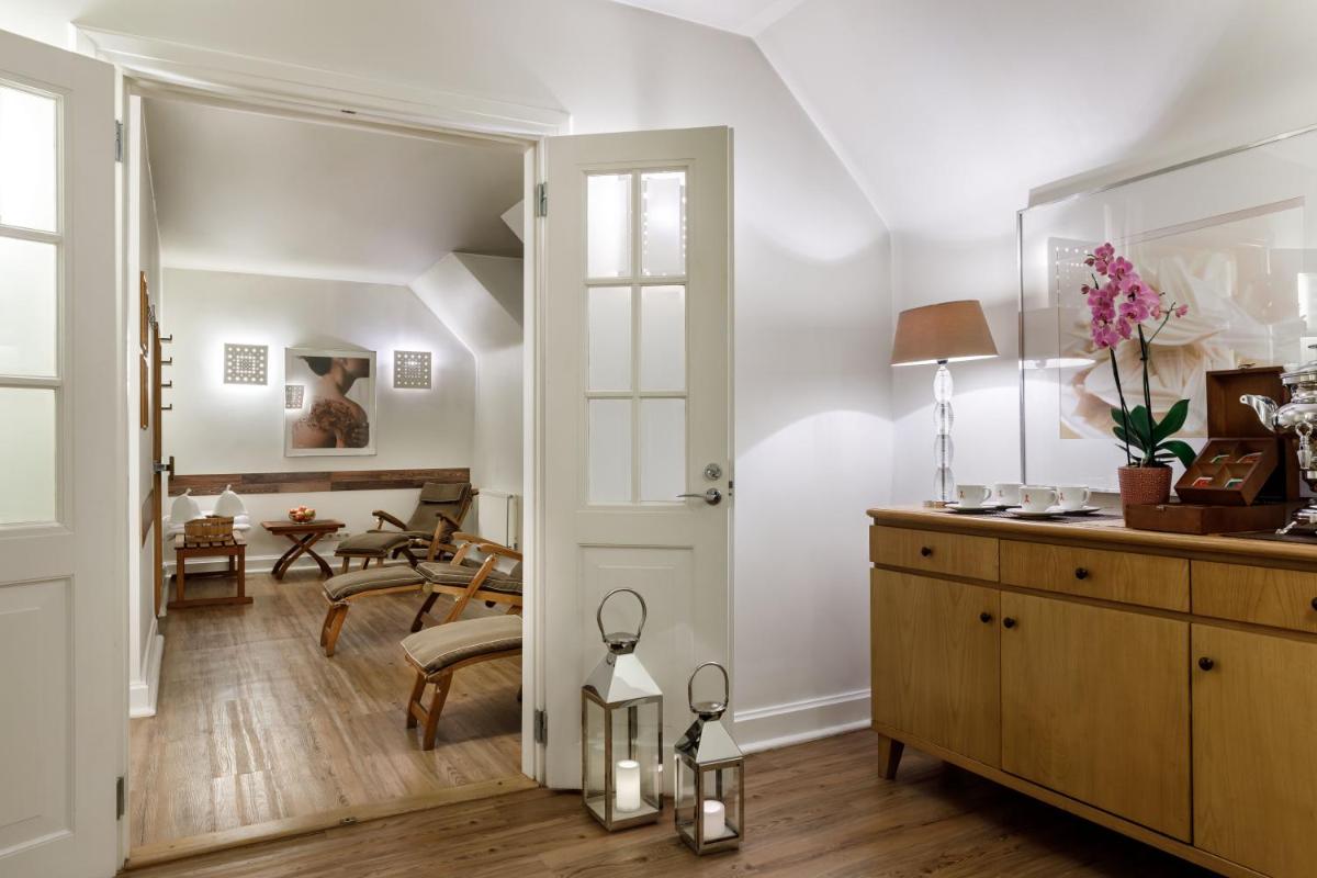 Rocco Forte Astoria Hotel