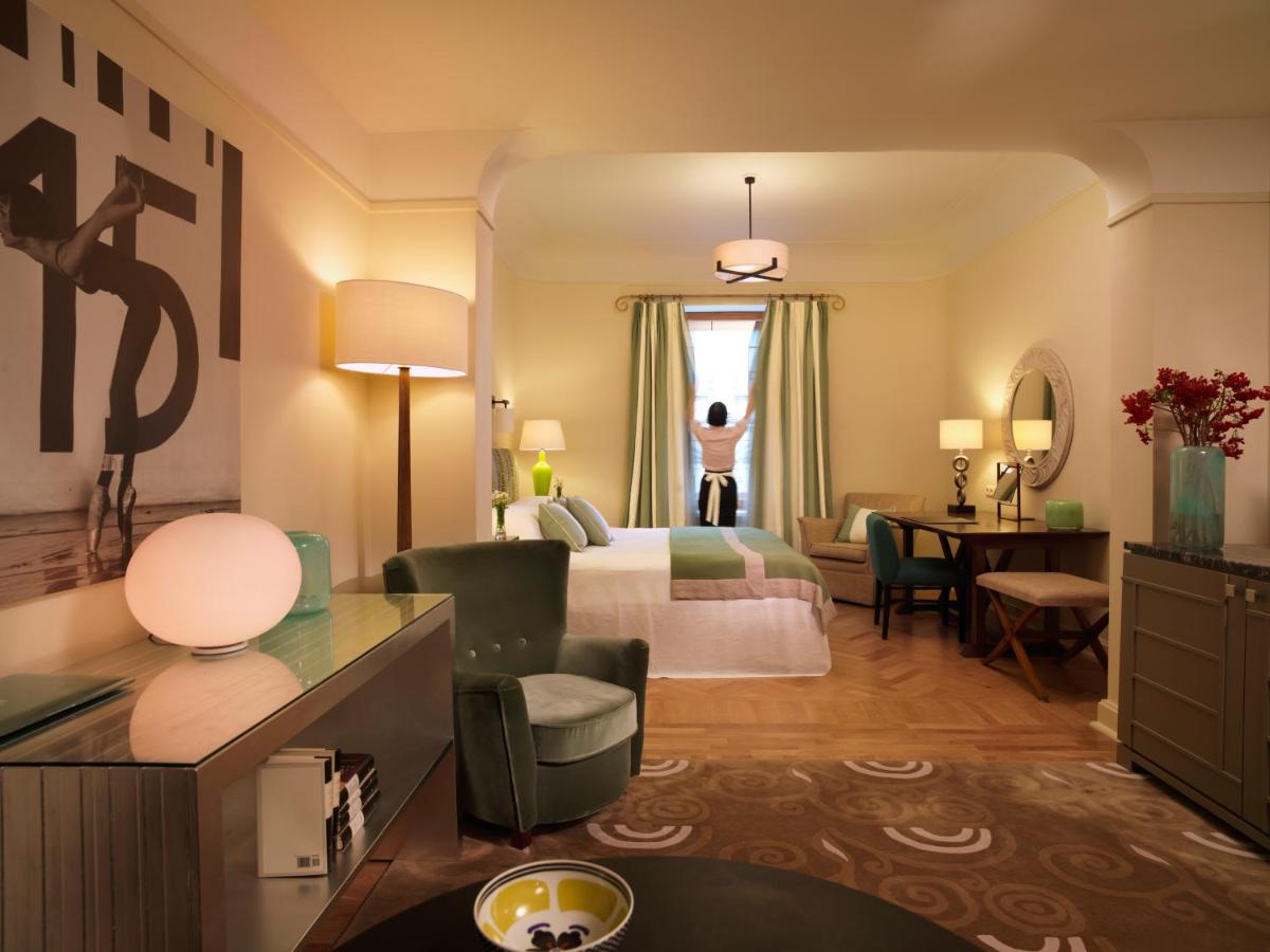 Rocco Forte Astoria Hotel