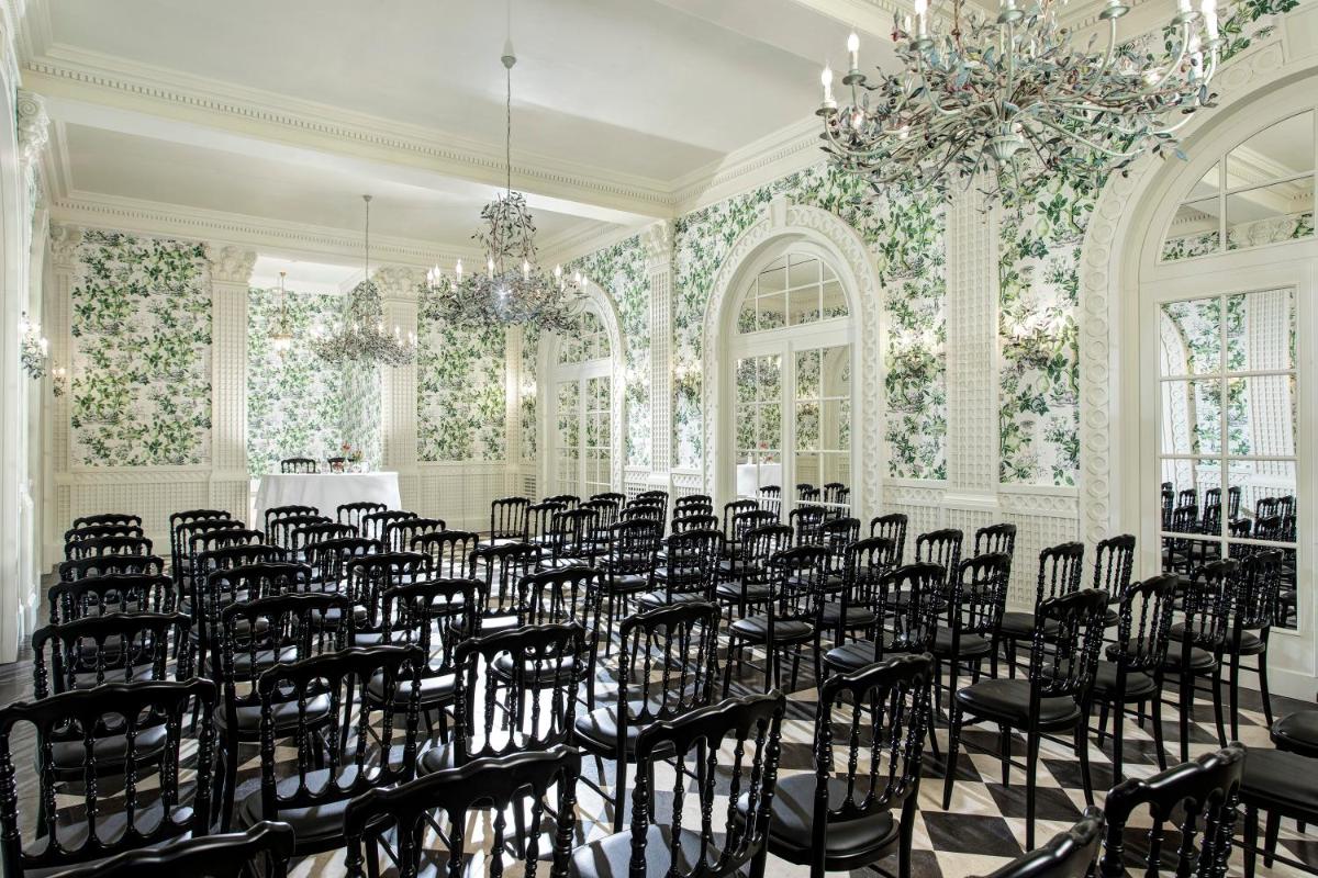 Rocco Forte Hotel De La Ville