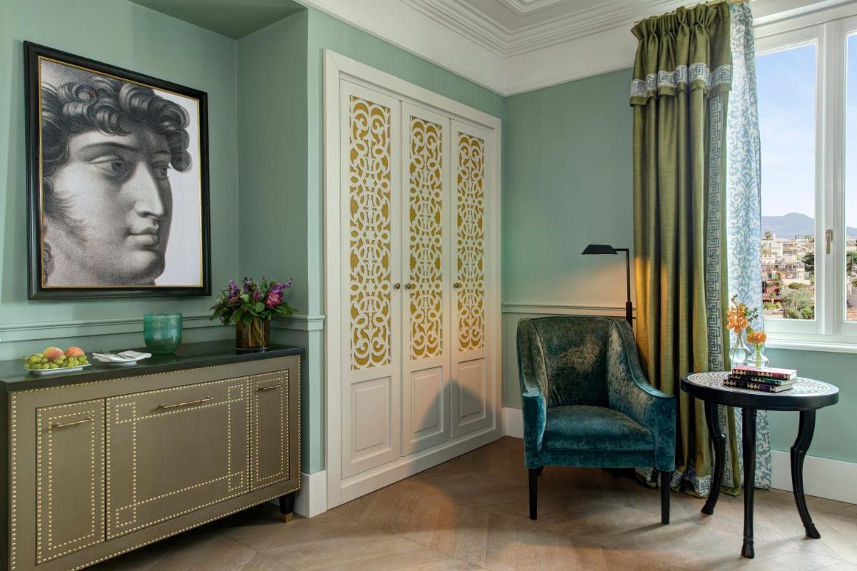 Rocco Forte Hotel De La Ville